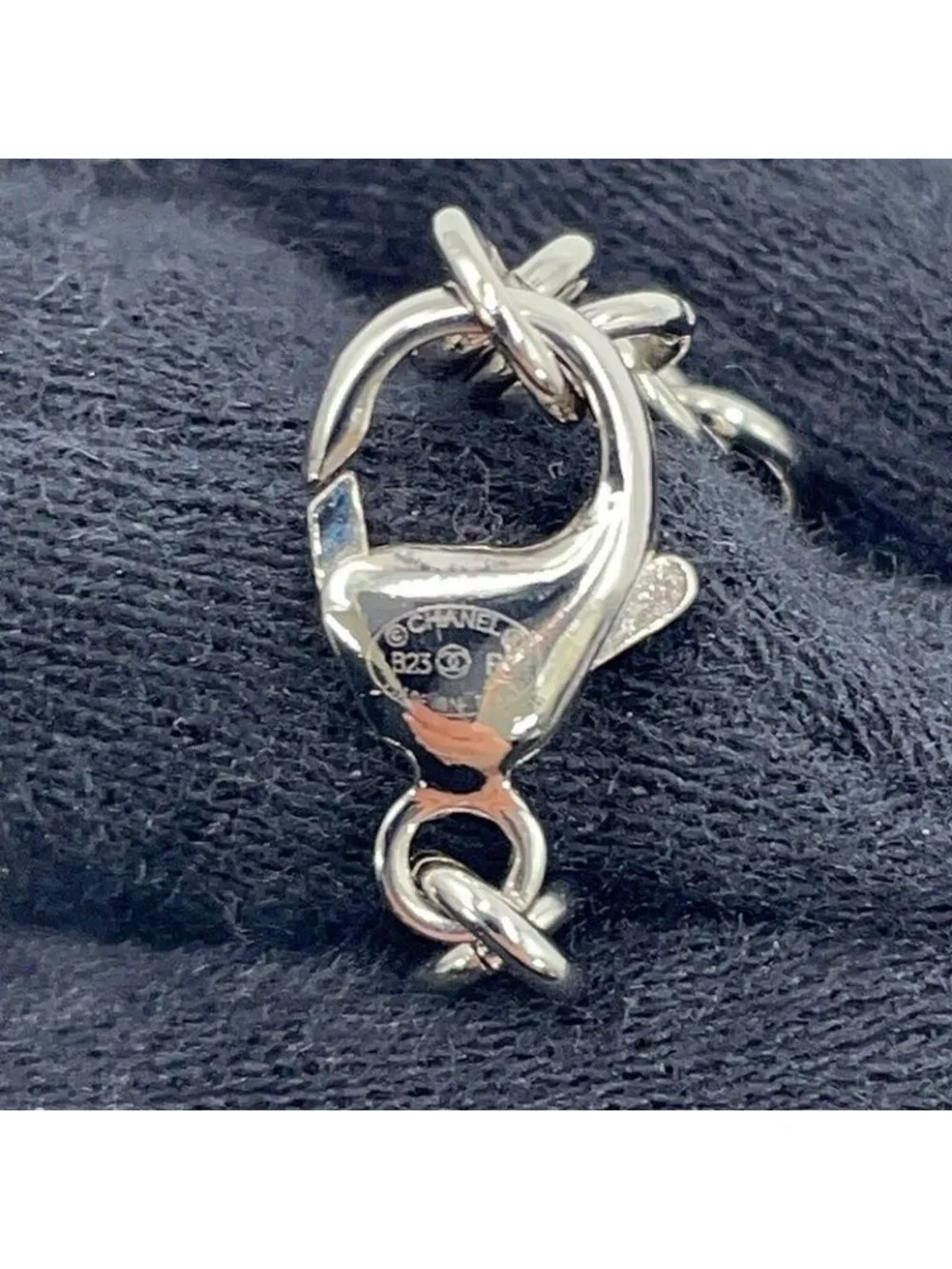 Chanel Bracelet CC Logo Icon Line Stone Faux Pearl - Picture 9 of 10